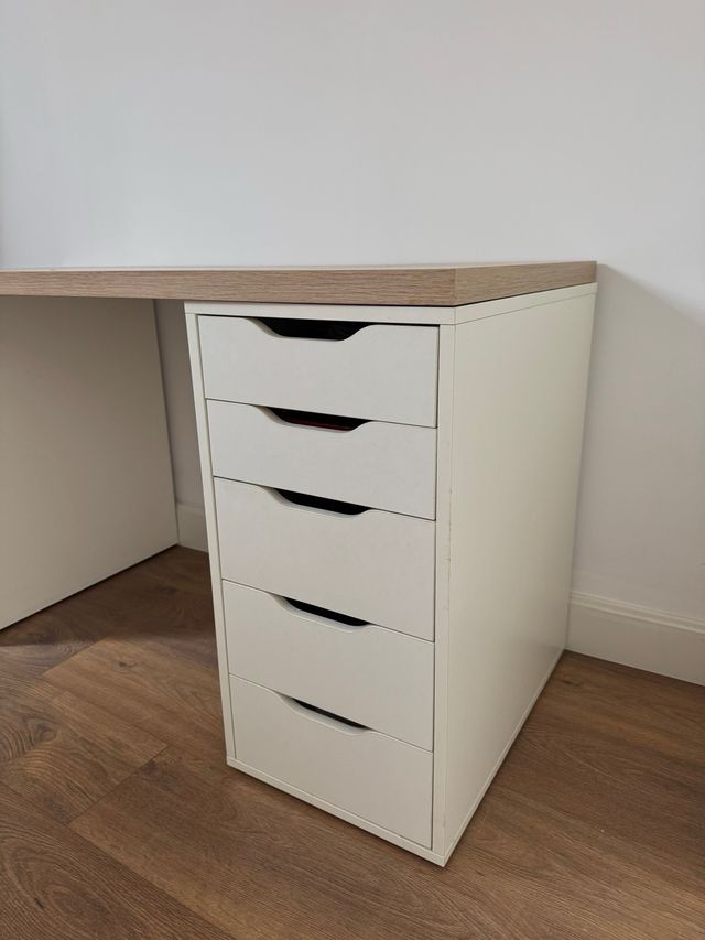 Escritorio 140x60 con 2 cajoneras