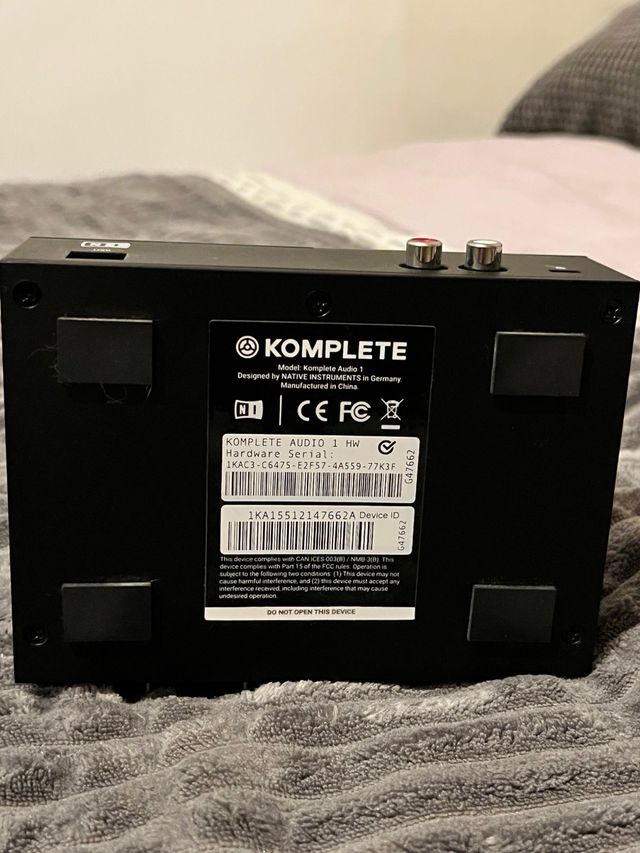 Native Instruments Komplete Audio 1 Interfaz