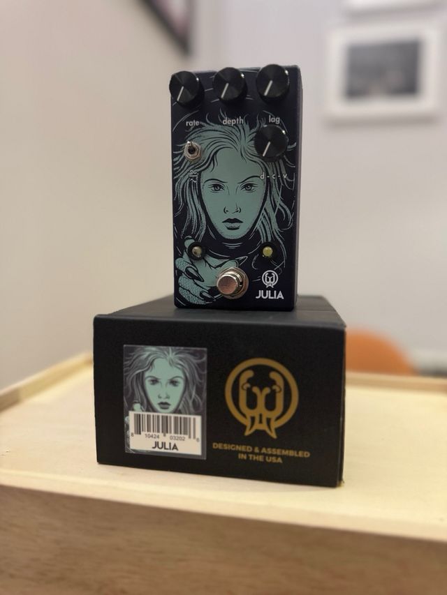 Walrus Audio Julia Chorus