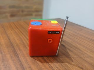 Radio Reloj Despertador Infantil