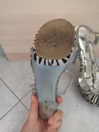 Scarpe con tacco Mina & Oli zebrate