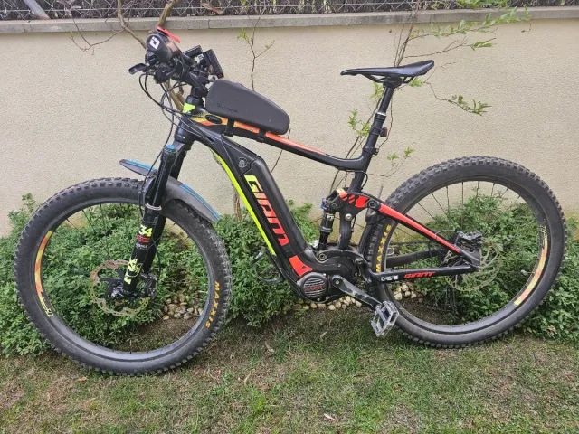 Bicicleta Eléctrica Giant Pro