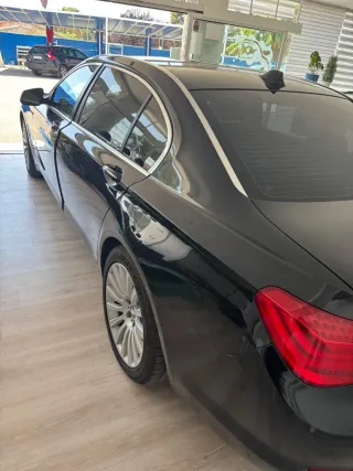 BMW Serie 7 2010