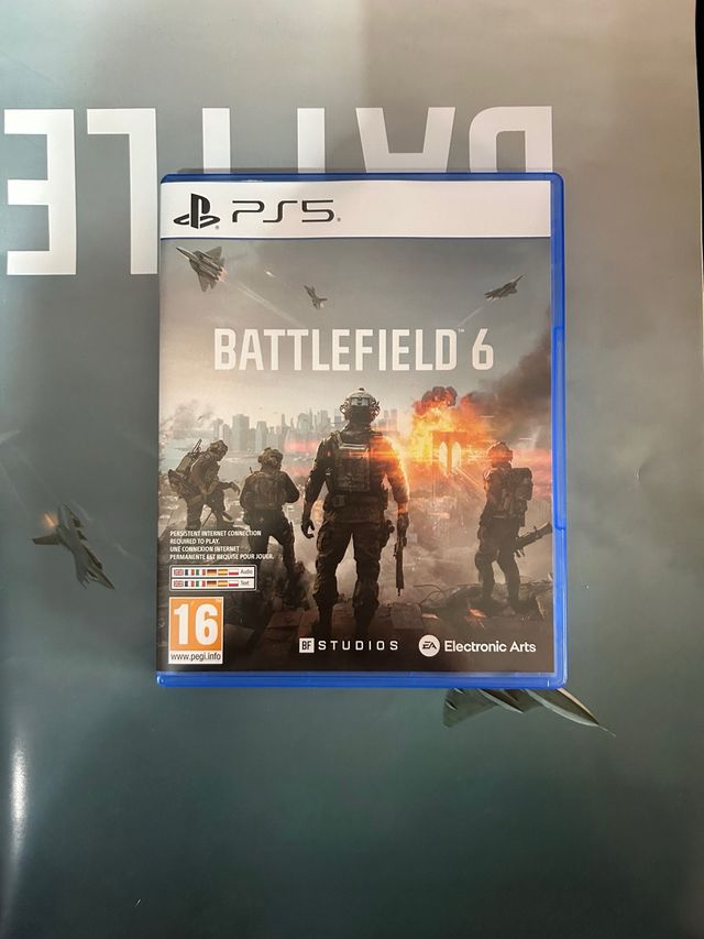 BATTLEFIELD 6 PS5 COMO NUEVO y PÓSTER SIN USAR