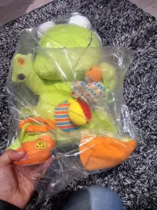 Peluche Crocodilo Atividades A partir dos 3meses
