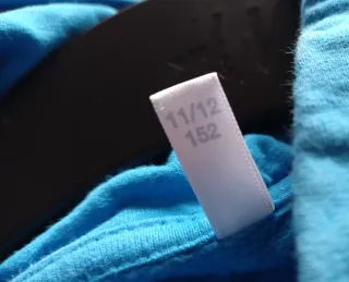 Felpa bambina Idexe blu con cuori