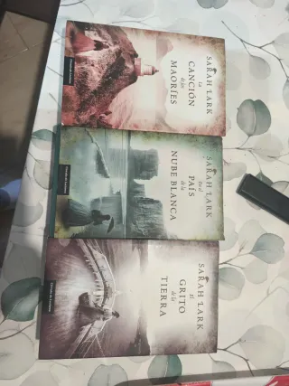 En El Pais De La Nube Blanca. Precio en dolares