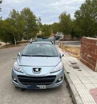 Peugeot 207 2011