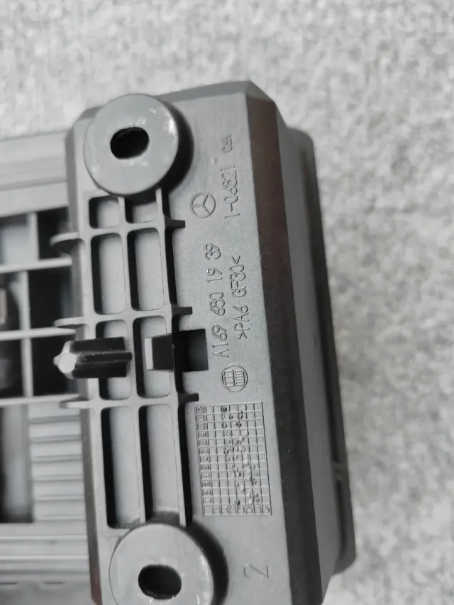 Tapa de apoyabrazo mercedes w169