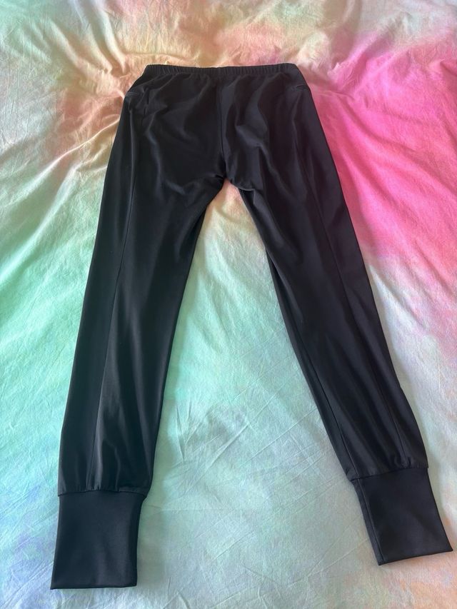 Pantalón Adidas mujer negro.