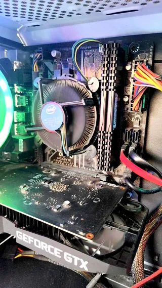 PC Gaming i3-9100F GTX 1650 Blanca