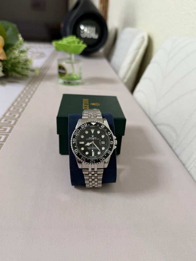 GMT-Master II quadrante nero con bracciale Jubilee