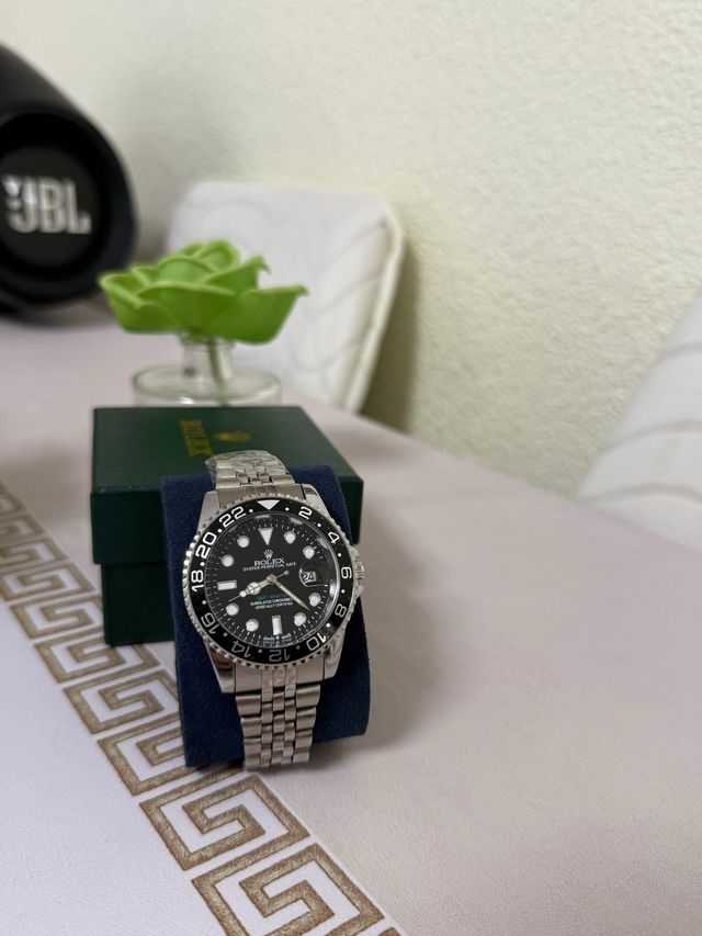 GMT-Master II quadrante nero con bracciale Jubilee