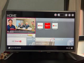 Televisor LG 32LB5820