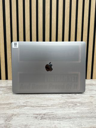 MacBook Air 13" 2020 i3 8gb 256gb SSD