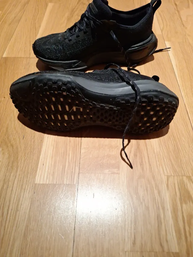 Nike ZoomX Invincible Run FK 3 Mujer