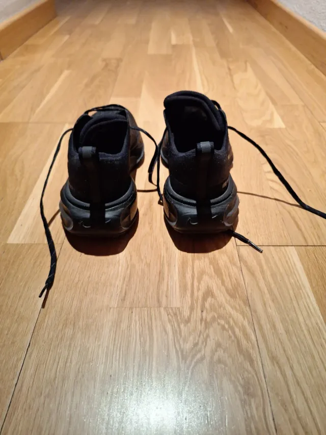 Nike ZoomX Invincible Run FK 3 Mujer