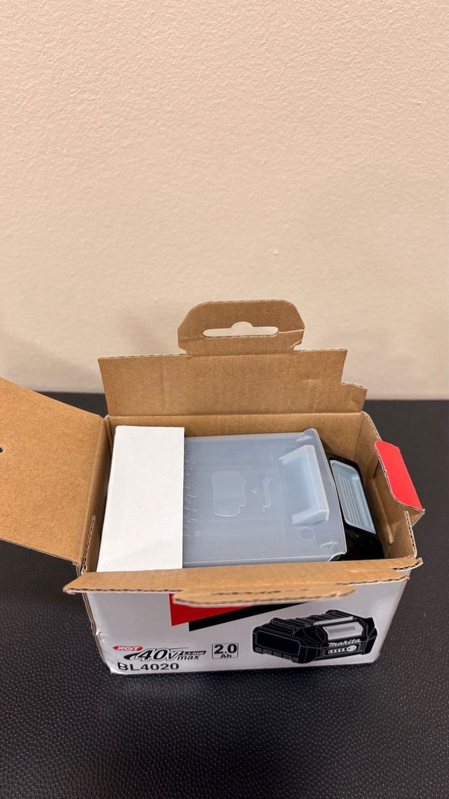 Batería Makita BL4020 XGT 40Vmax 2.0Ah