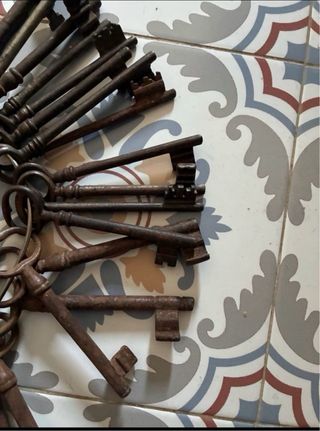 Lote de llaves antiguas