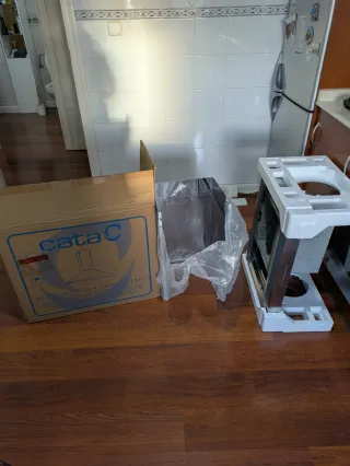 Campana extractora Cata nueva 200€