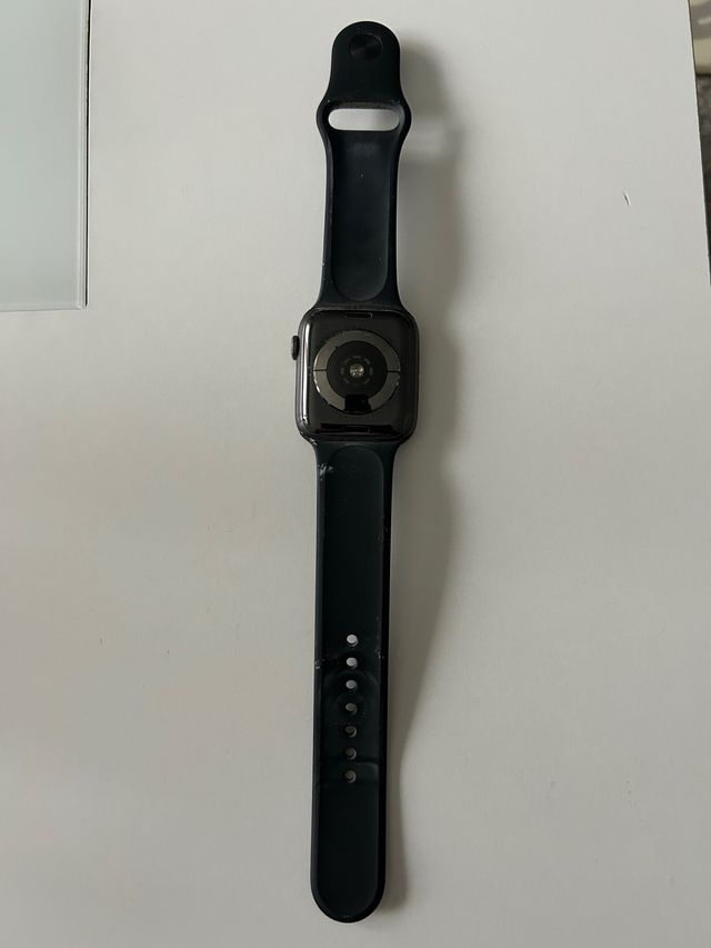 Apple Watch Series 5 (44mm, GPS)