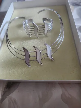 Conjunto de collar y pulsera de plata.  Esc oferta