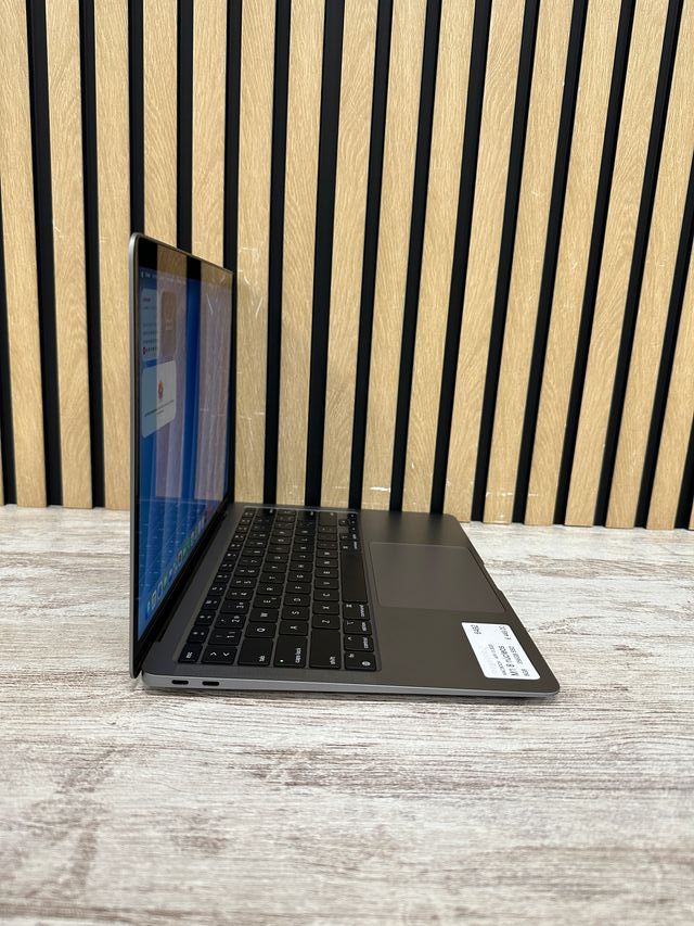 MacBook Air 13" 2020 M1 8gb 256gb SSD