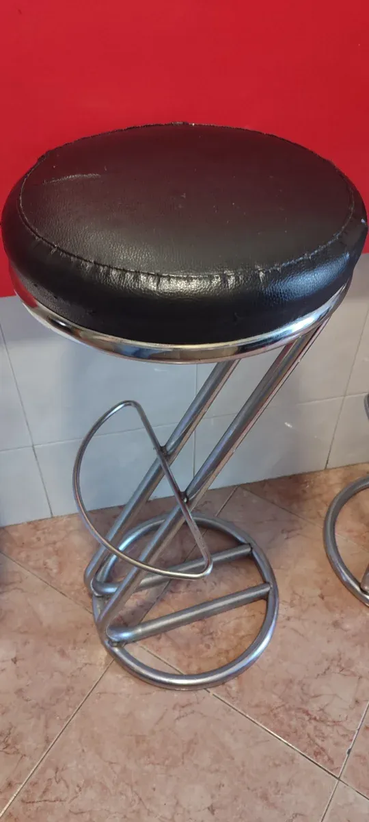 Taburete de cocina alto + regalo