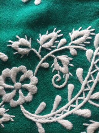 Refajo Huertana Bordado Verde
