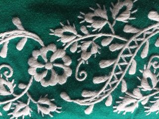 Refajo Huertana Bordado Verde