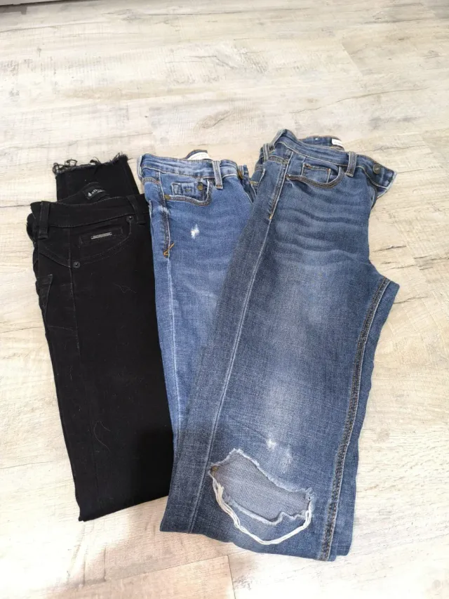 Pantalones Stradivarius Pitillo Negros y Azules