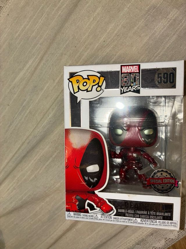 Funko Pop Deadpool 590 Marvel 80 Años