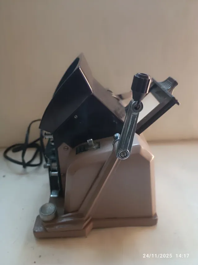 Proiettore Super 8 film/diapositive