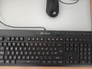 Teclado y Ratón Corsair con Cable Negro