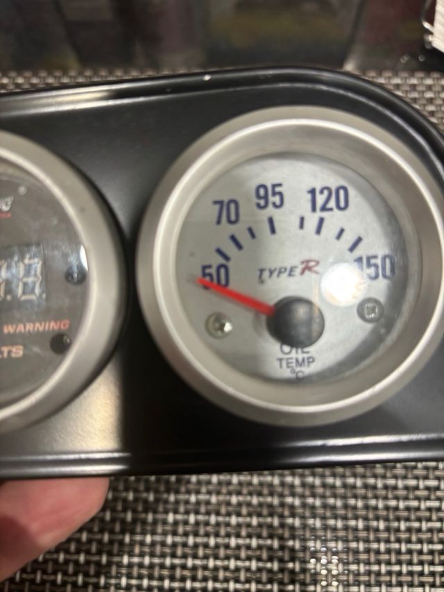 Relojes Indicadores Agua, Aceite y Voltímetro