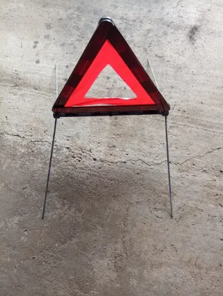 Triángulo de emergencia BMW original