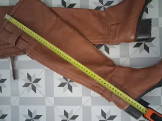 Botas altas piel Zara talla 36