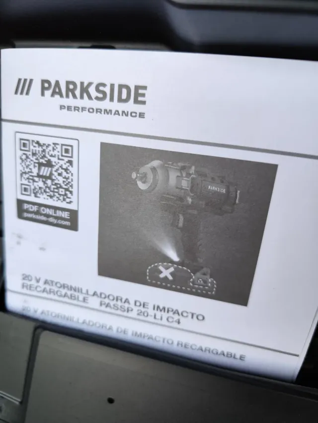 Atornillador de impacto Parkside