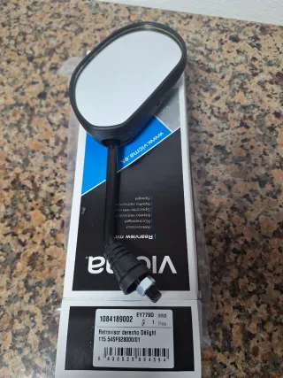 Retrovisor derecho Yamaha DÉLIGHT