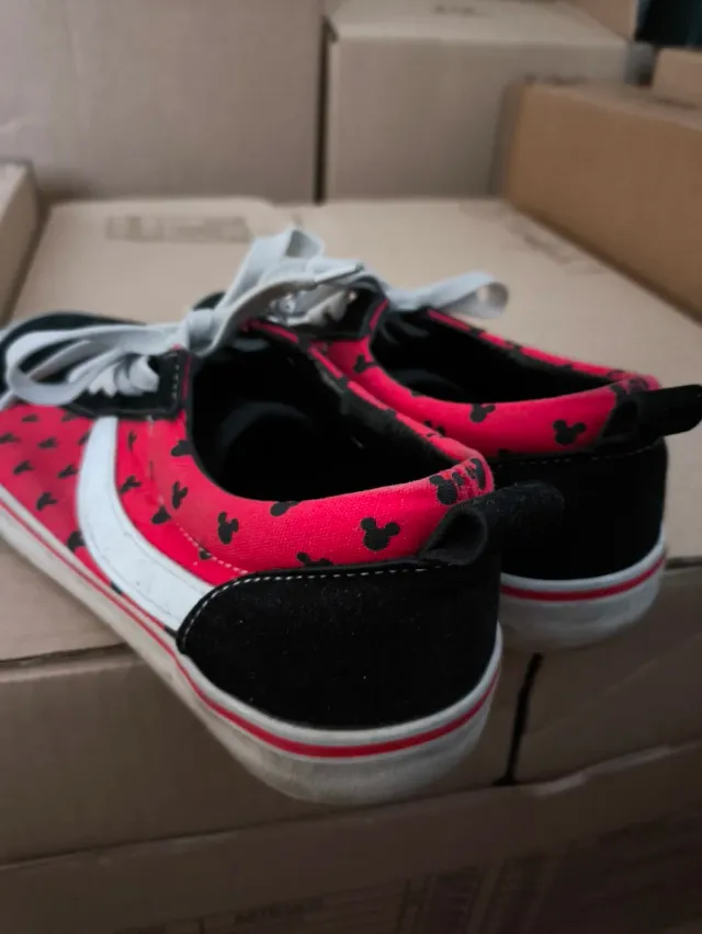 ZAPATILLAS MICKEY MOUSE ESTILO VANS
