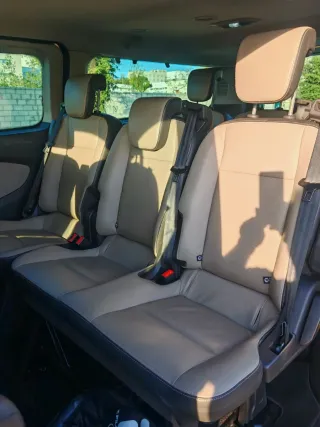 TRASLADOS PARA GRUPOS DE HASTA 8 PERSONAS