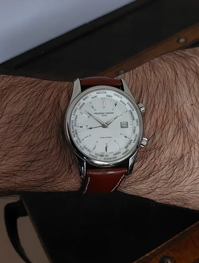 Reloj Frederique Constant Worldtimer