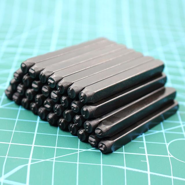 Troqueles Letras y Números 36pzs Caja Madera