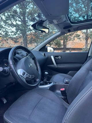 Nissan Qashqai+2 Tekna 2010