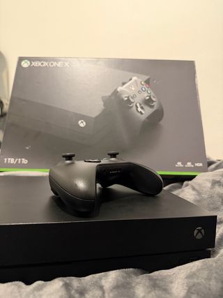 Xbox One X 1TB N