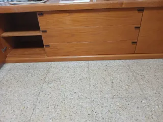 Mueble de comedor madera maciza