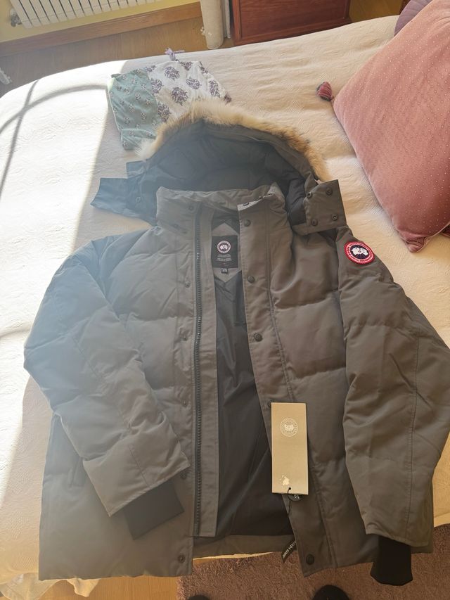 Abrigo Canada Goose Windham XL Gris