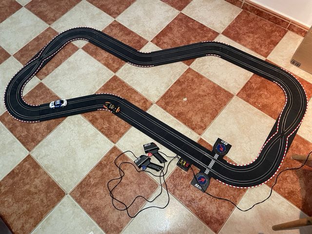 Scalextric Compact Max Speed y Crazy Race