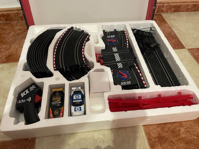 Scalextric Compact Max Speed y Crazy Race