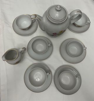 Juego de café Jäguer 6 tazas, tetera y lechera